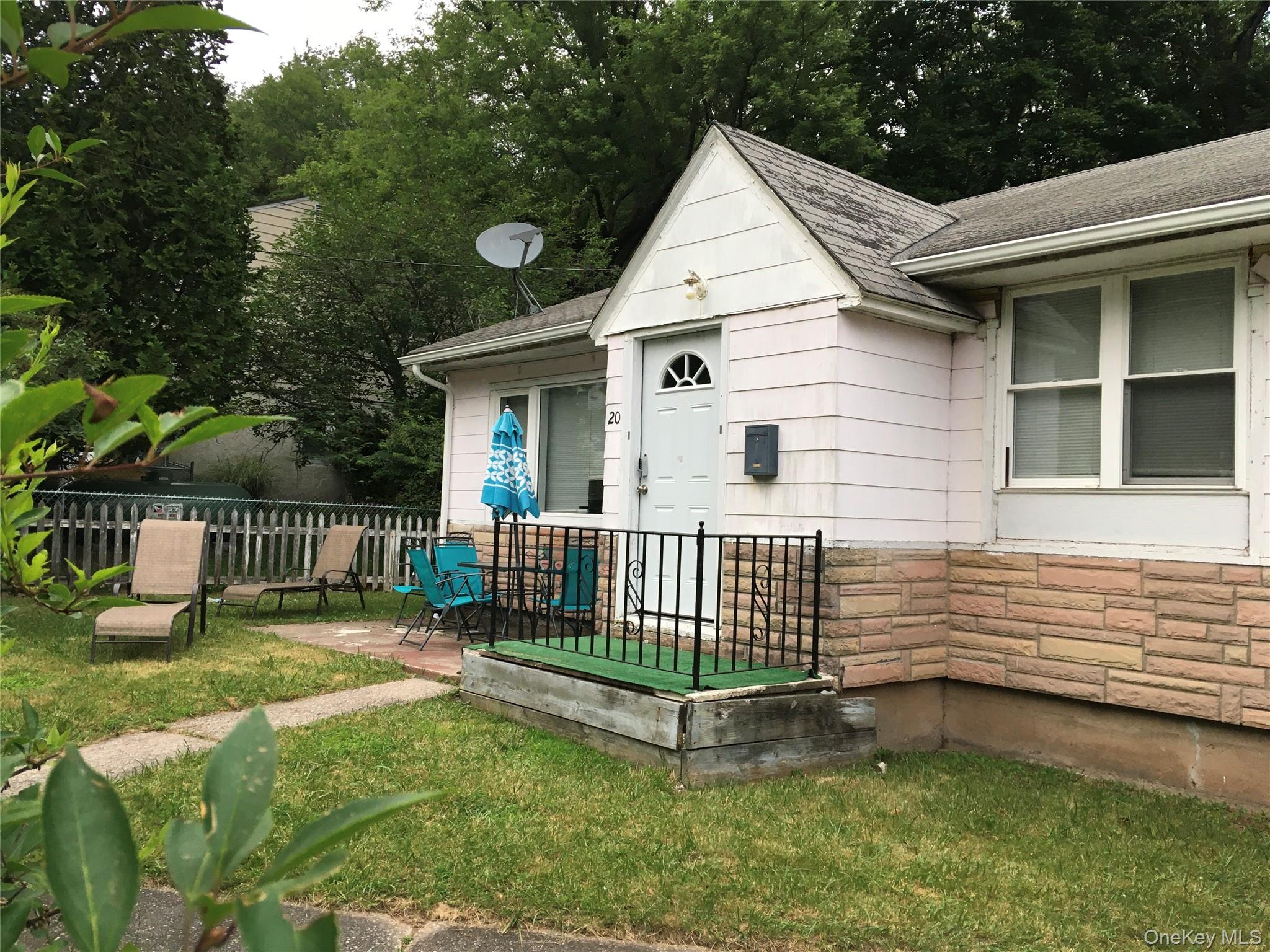20 Nelshore Drive Property Photo 1