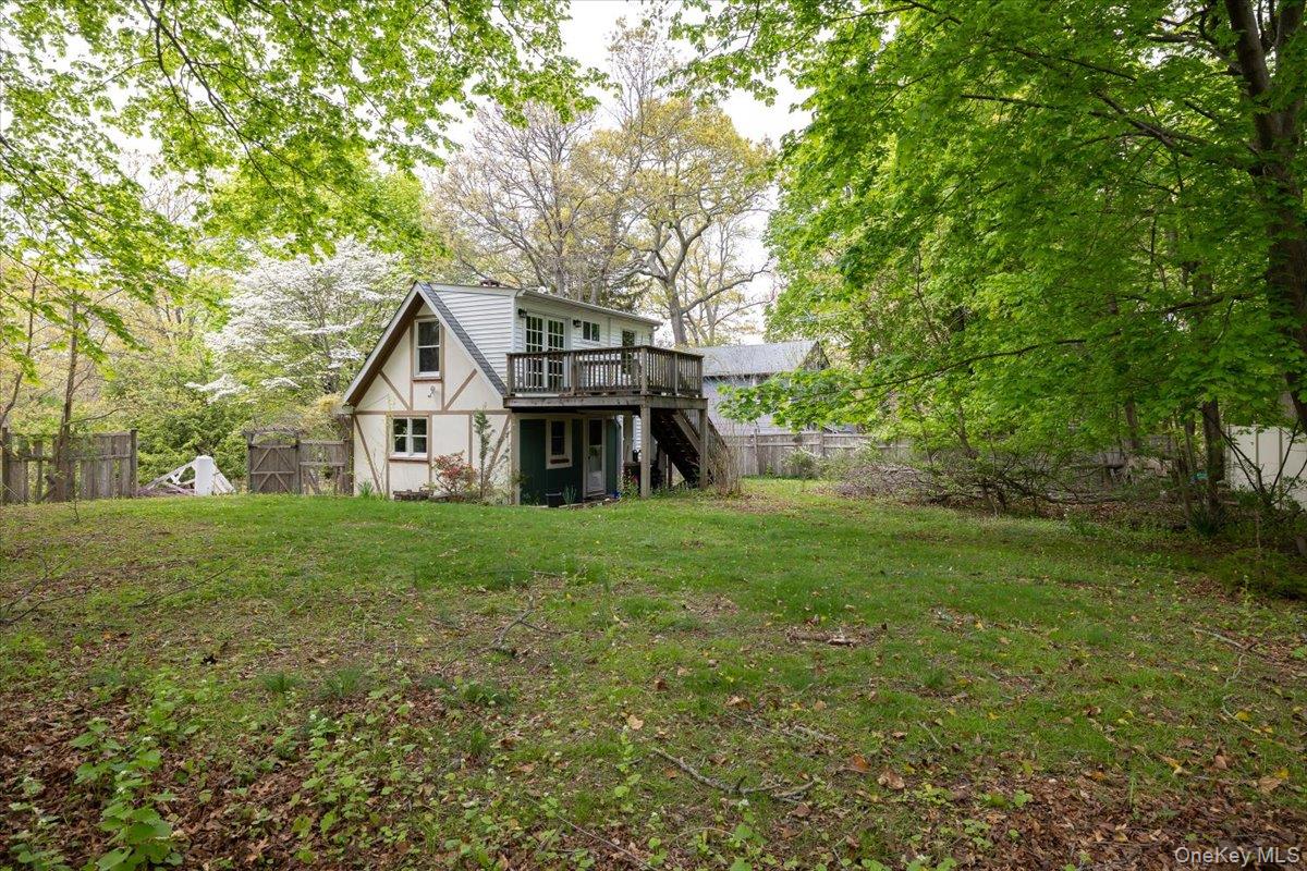 7 Amagansett Drive Property Photo 5