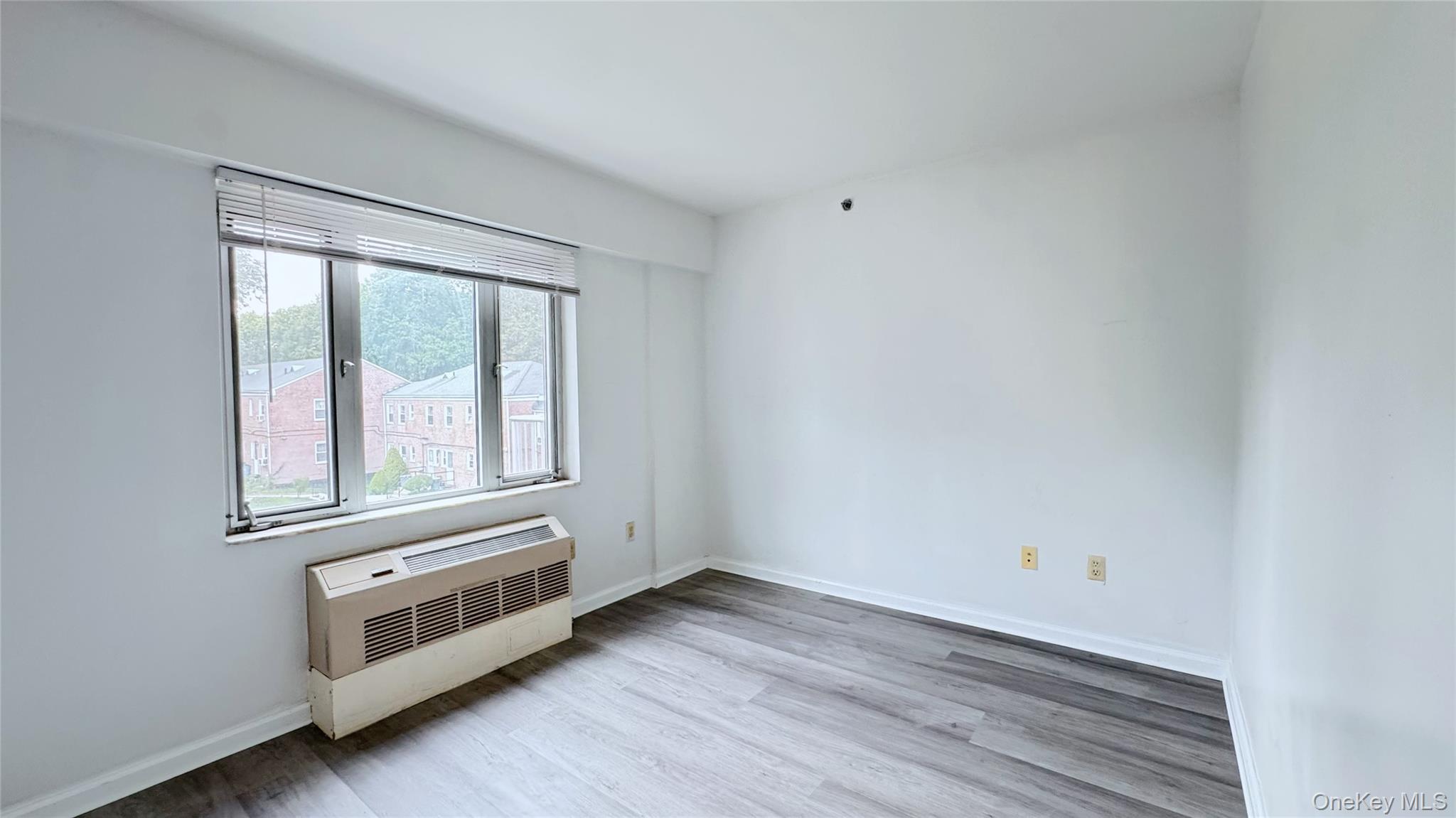 6434 Grand Central Parkway 3d Property Photo 12
