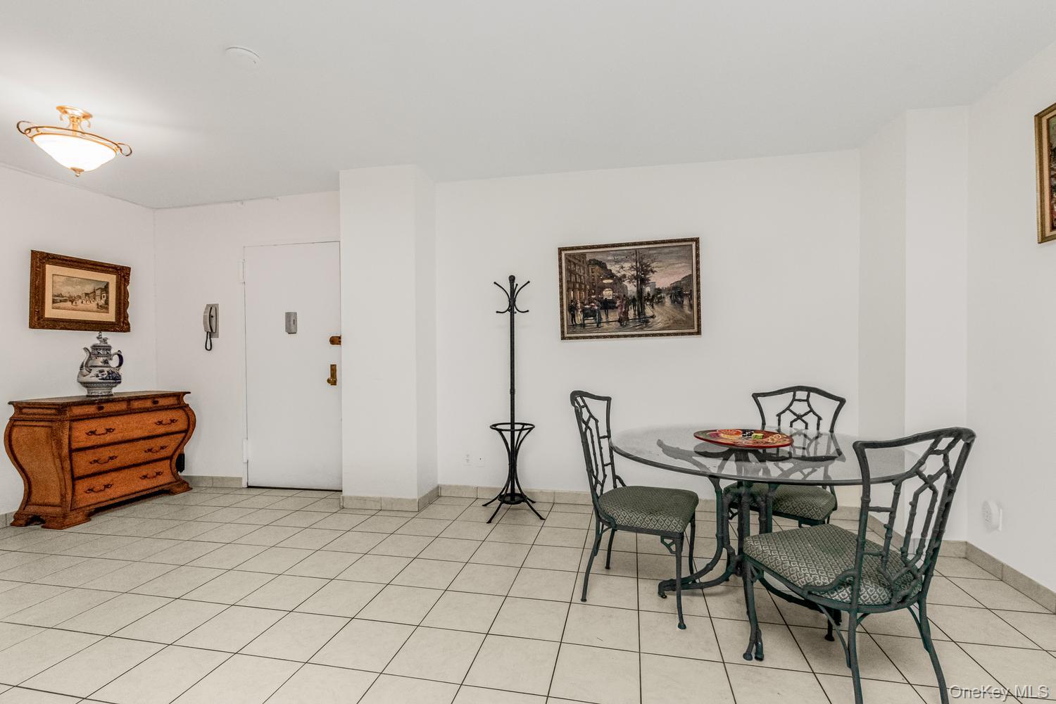 3777 Independence Avenue 2k Property Photo 3
