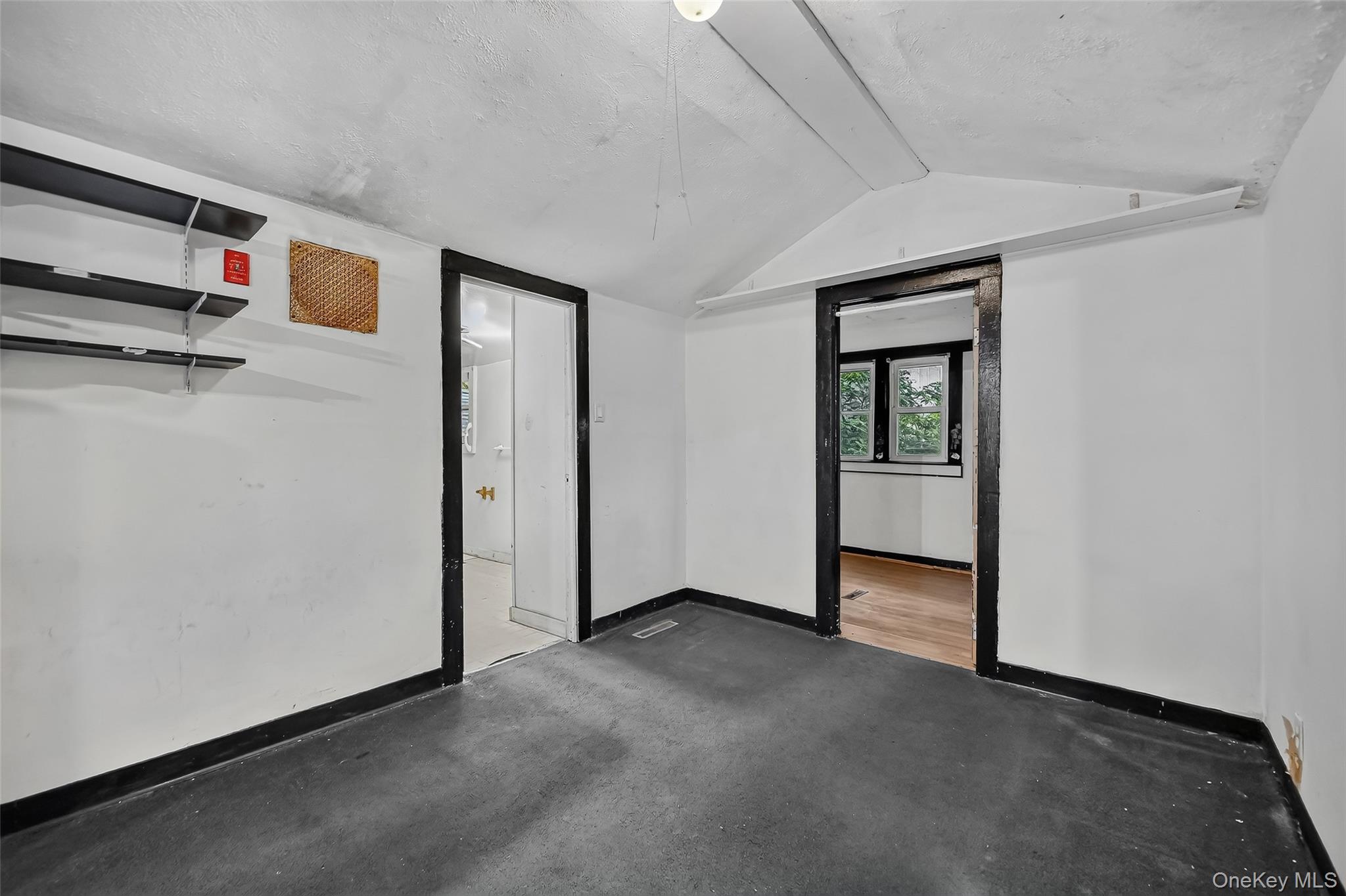 4 Benview Road Property Photo 17
