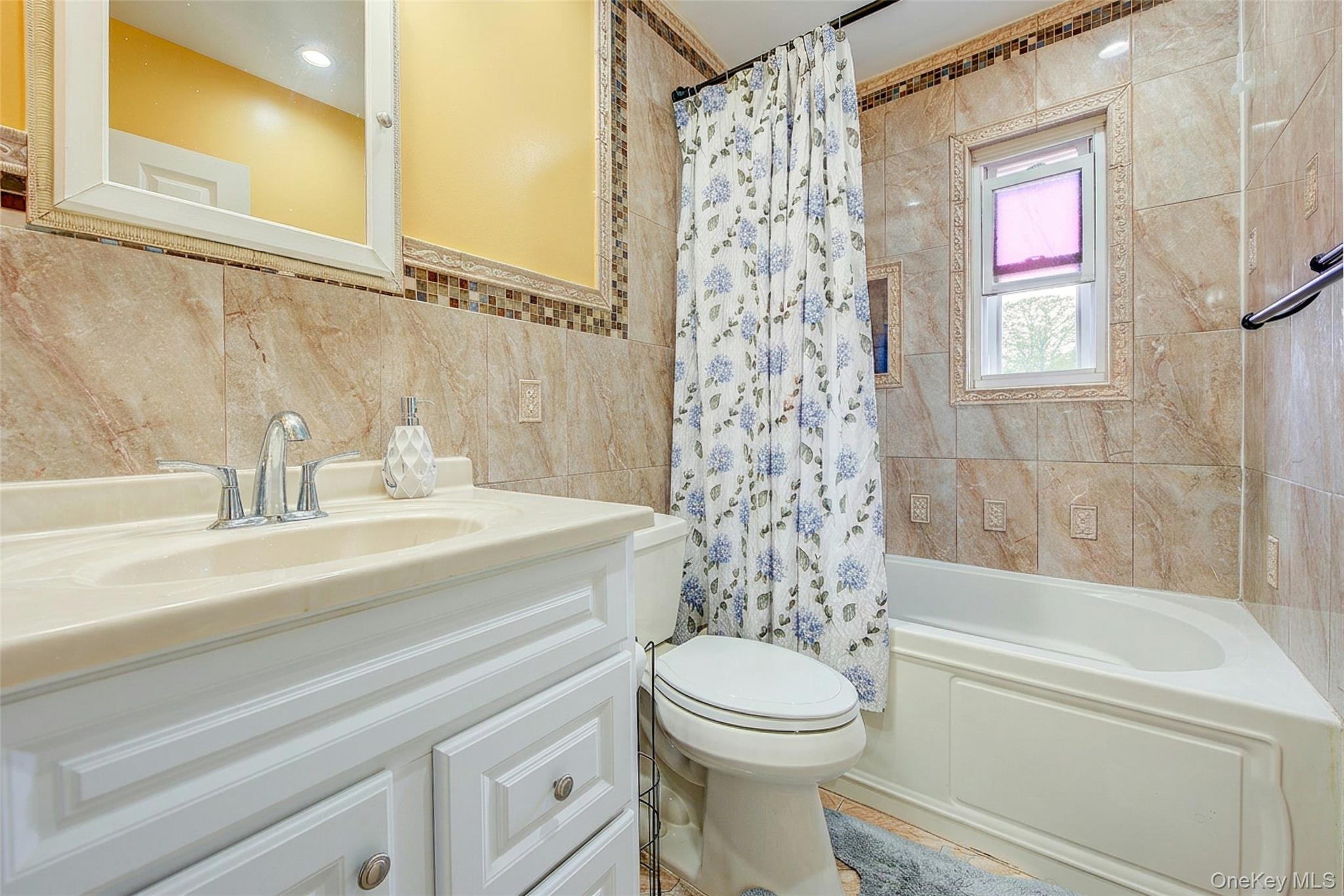 109-18 177th Street Property Photo 22