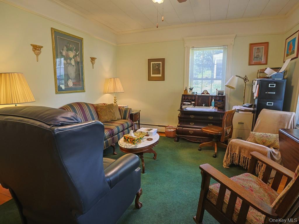 19 Hill Street Property Photo 9