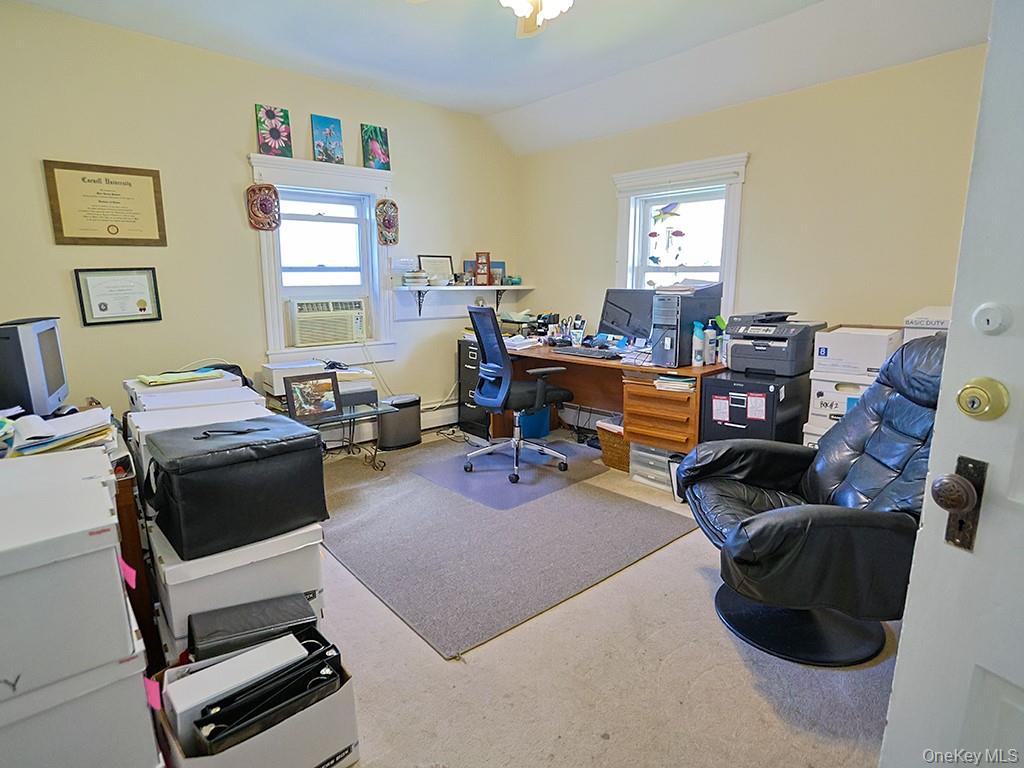 19 Hill Street Property Photo 16