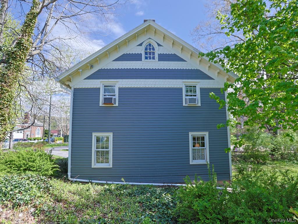 19 Hill Street Property Photo 18
