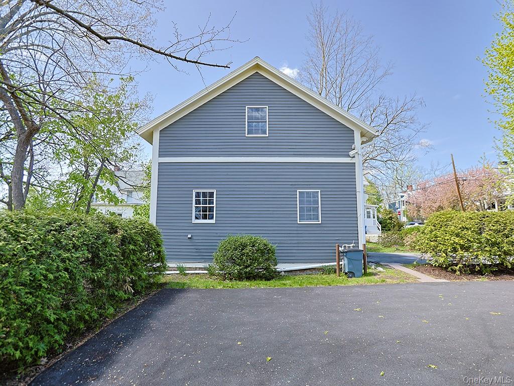 19 Hill Street Property Photo 21