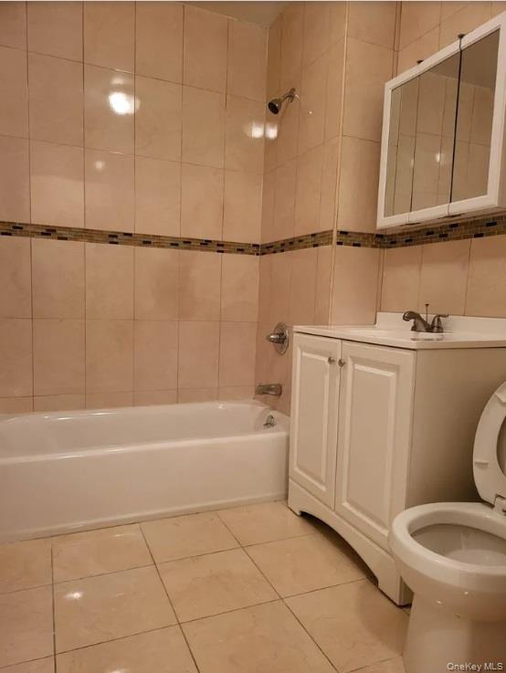27 Cox Place Property Photo 4