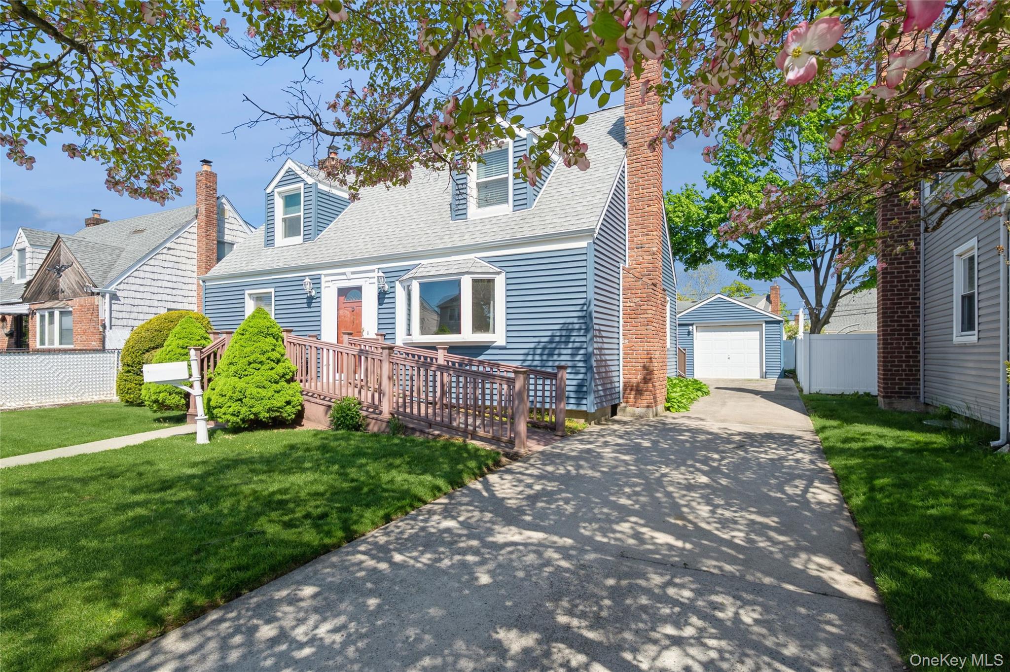 23 Gables Drive Property Photo 1