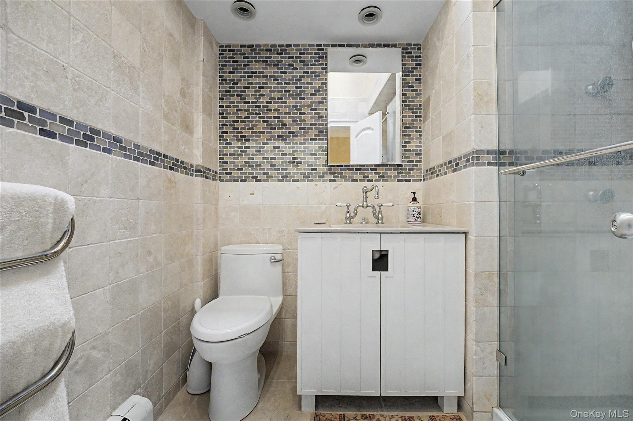 229 Berry Hill Road Property Photo 11