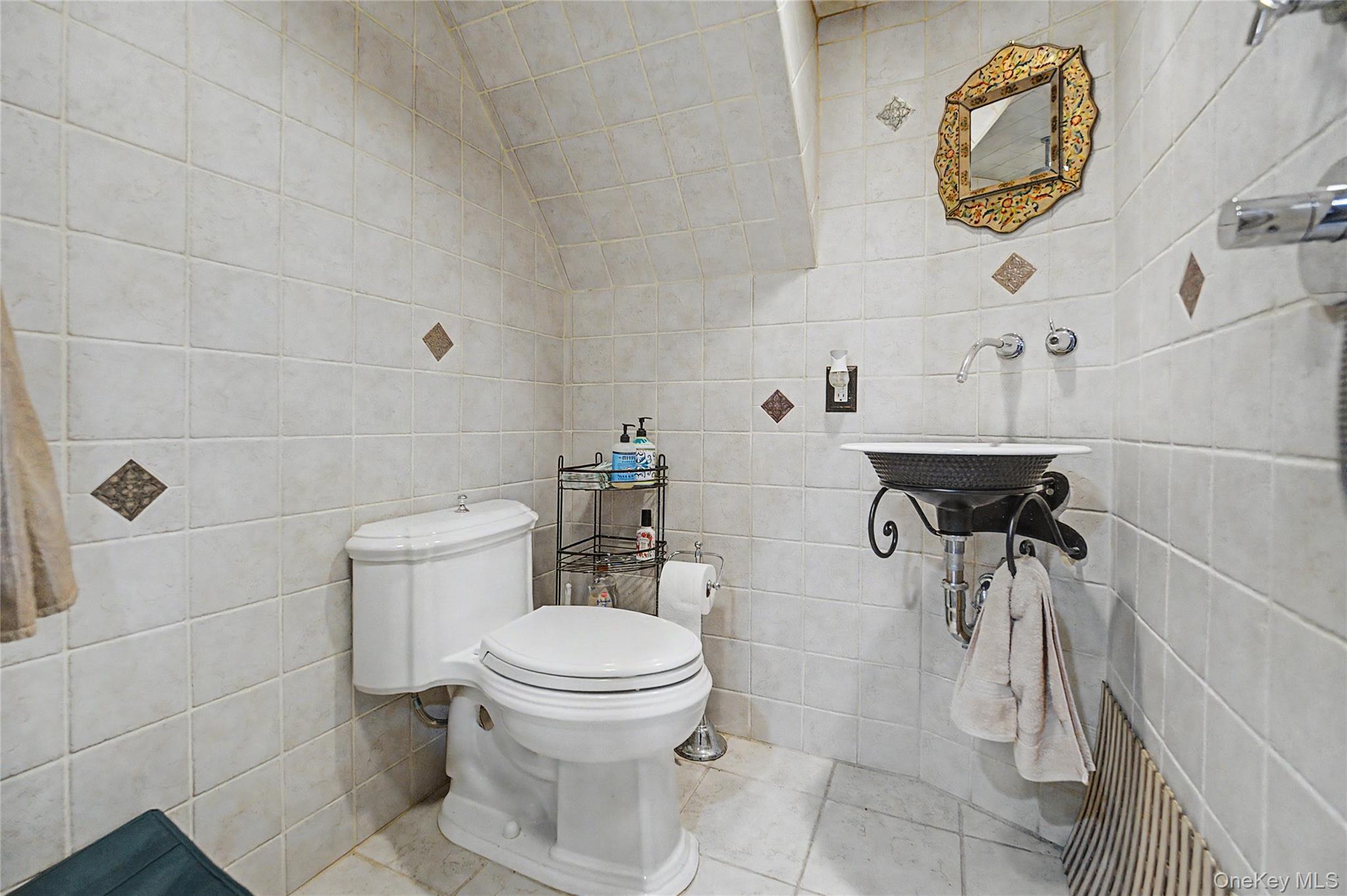 229 Berry Hill Road Property Photo 22