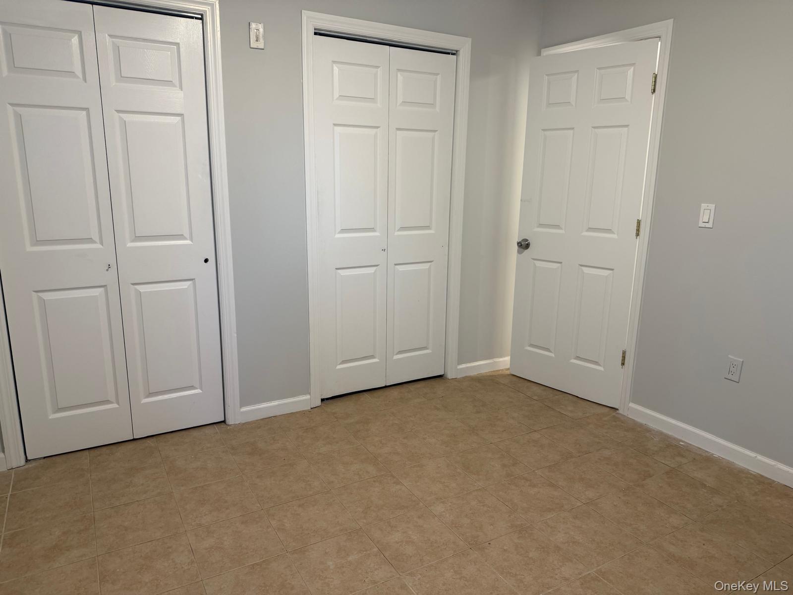 675 S Long Beach Avenue Property Photo 12