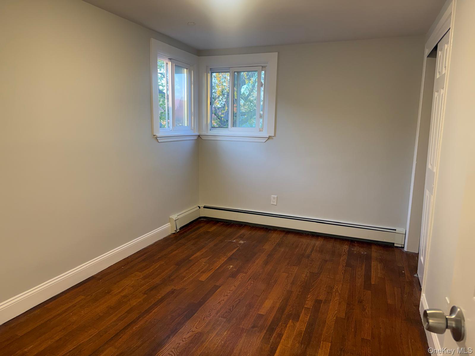 675 S Long Beach Avenue Property Photo 18