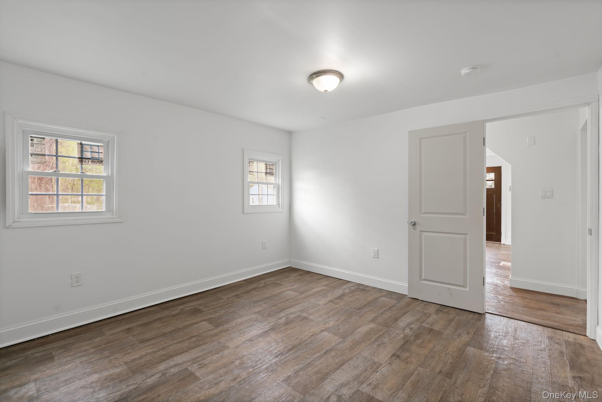 637 Violet Avenue Property Photo 18
