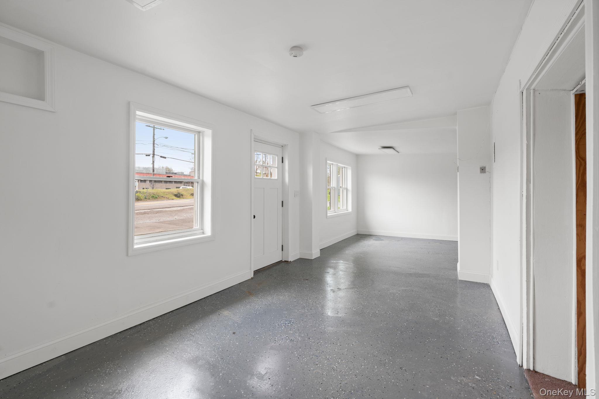 637 Violet Avenue Property Photo 21