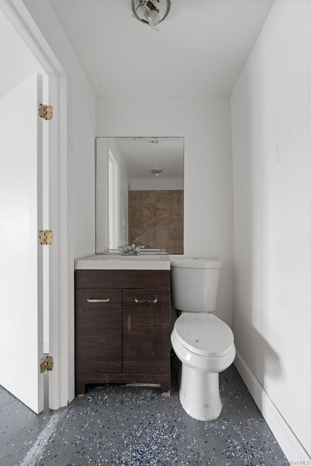 637 Violet Avenue Property Photo 27