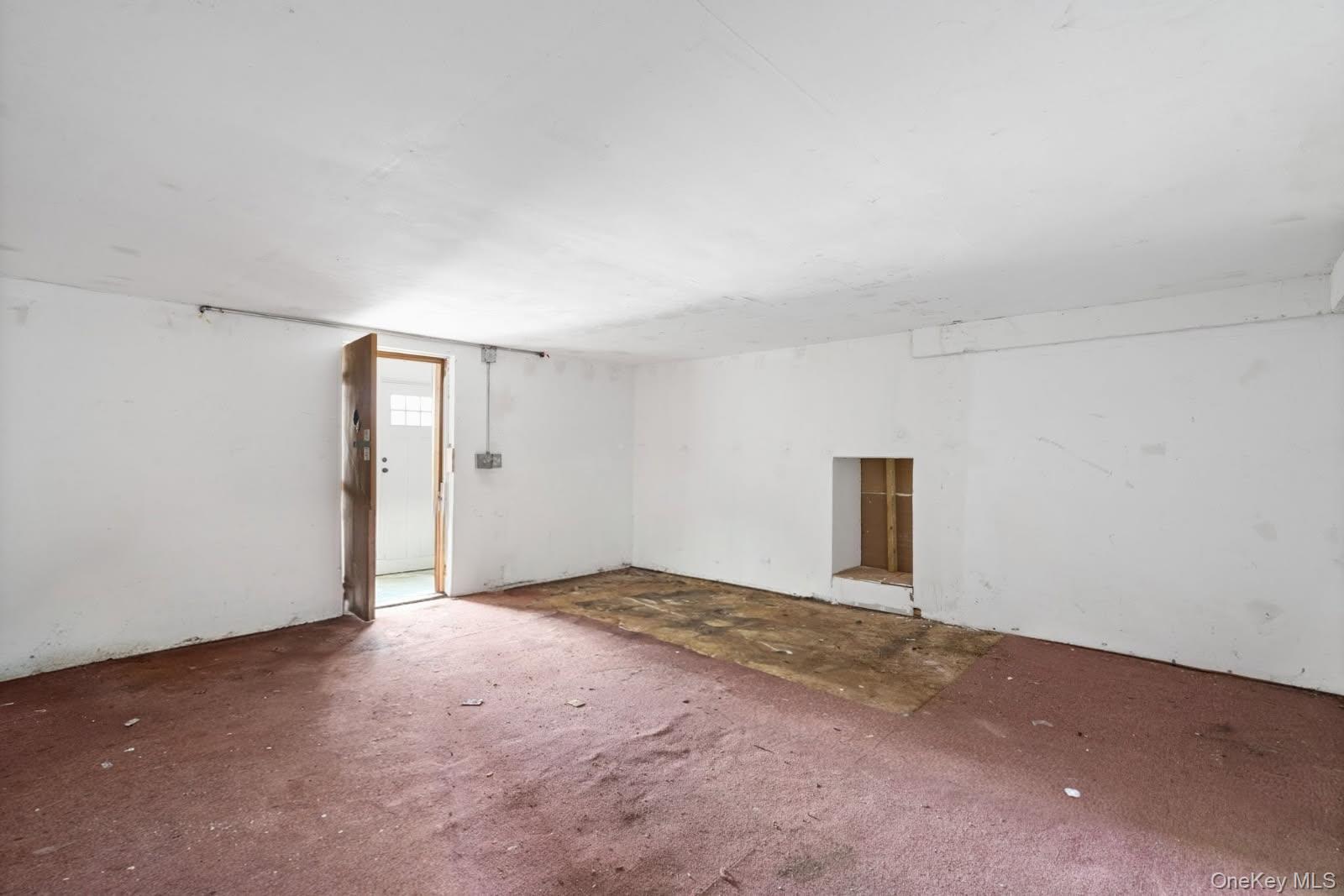 637 Violet Avenue Property Photo 33