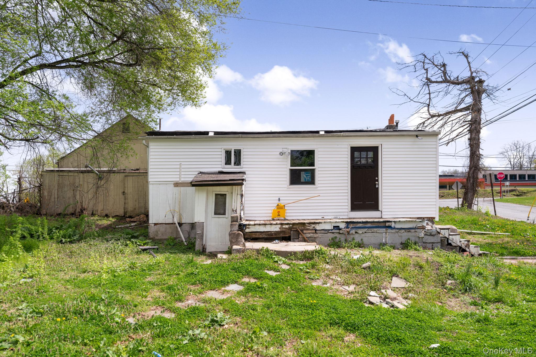 637 Violet Avenue Property Photo 35