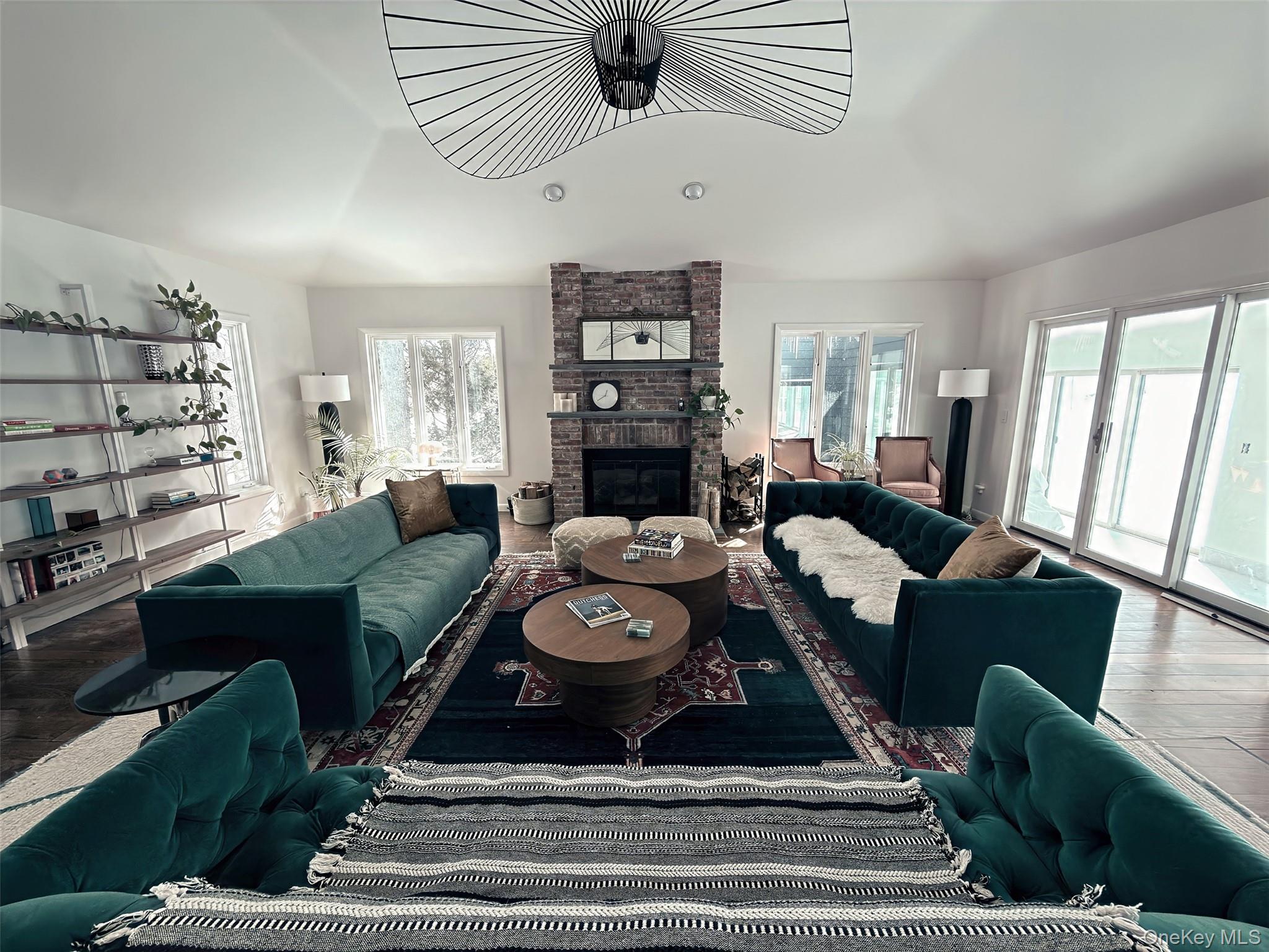 994895 Property Photo 4