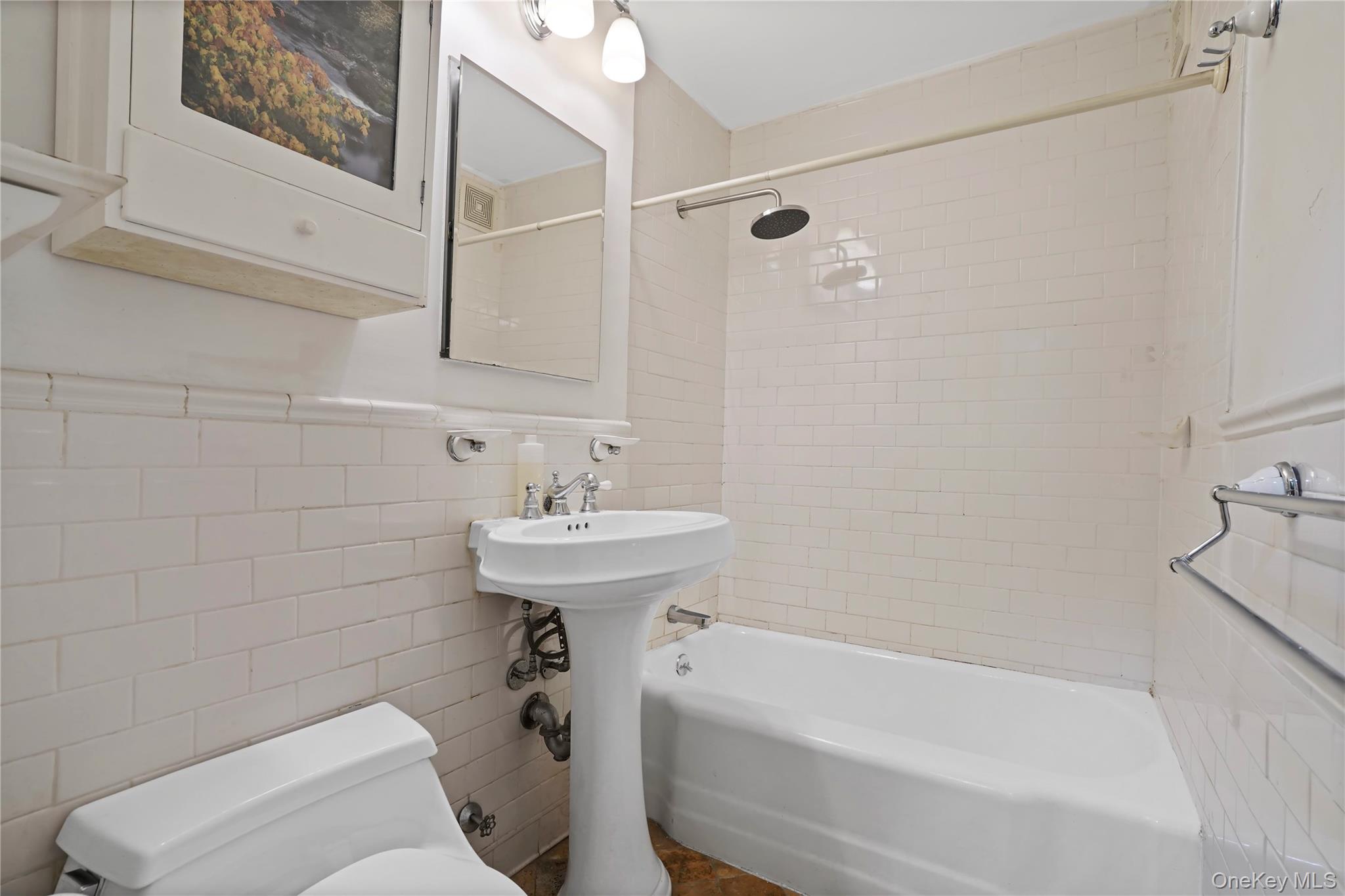 63-11 Queens Boulevard B11 Property Photo 18