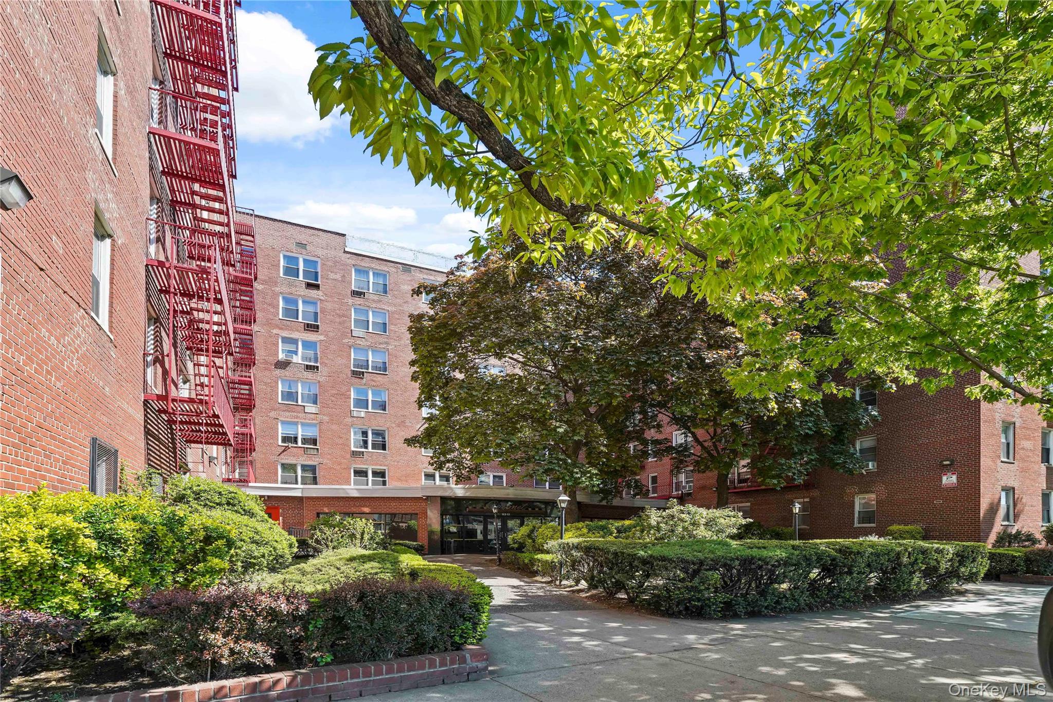 63-11 Queens Boulevard B11 Property Photo 28