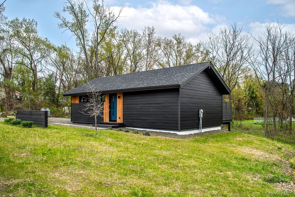 13 Regal Road Property Photo 28