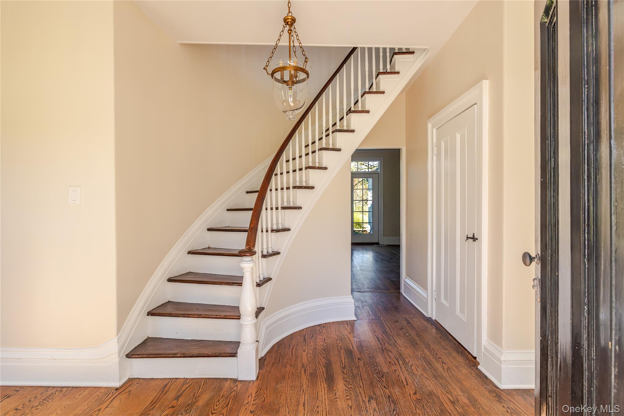 1569 Hoosick Road Property Photo 13