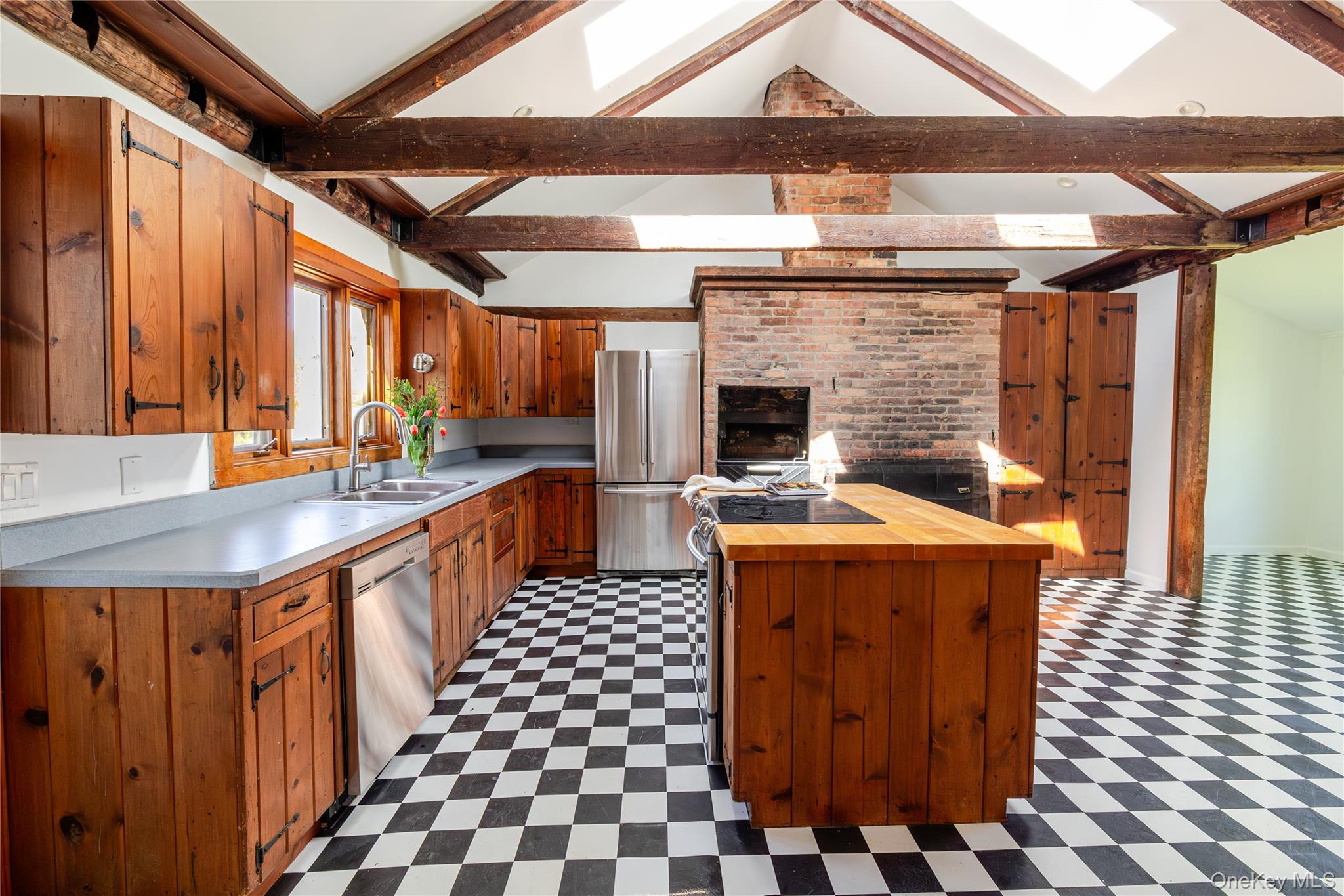 1569 Hoosick Road Property Photo 19