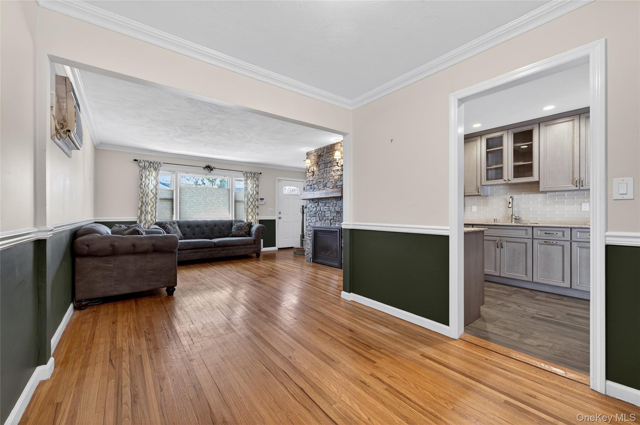 31 Broadway Property Photo 9