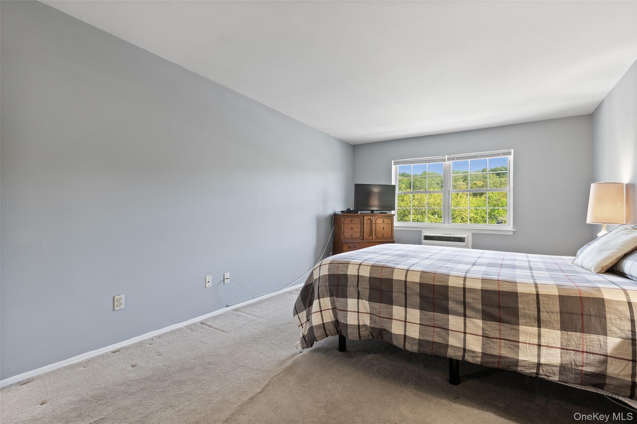 1840 Crompond 5c2 Property Photo 13