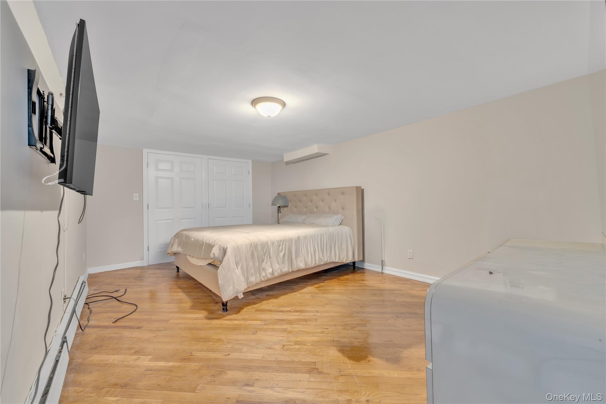 1859 W 4th Street Property Photo 18