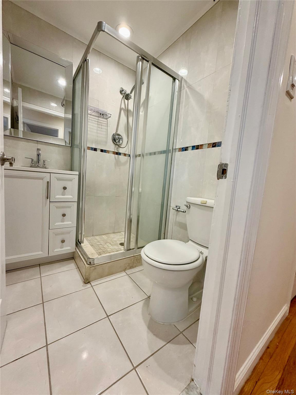 5 Elm Street Property Photo 10