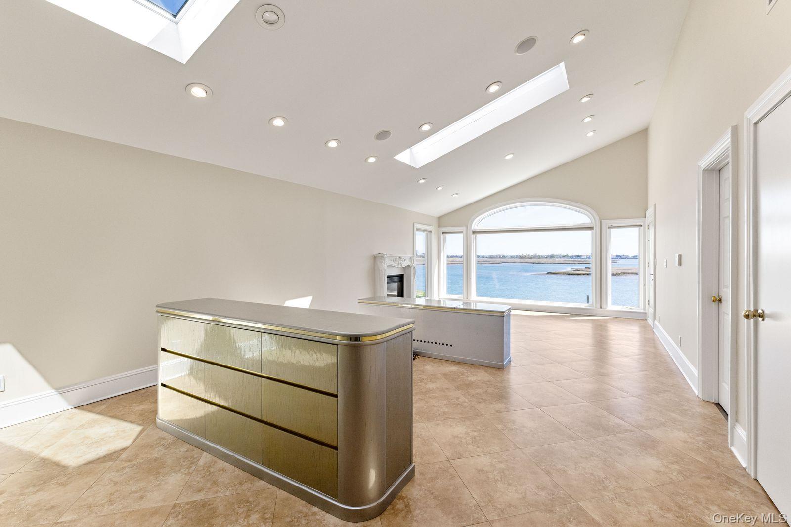 49 Harborview Property Photo 11