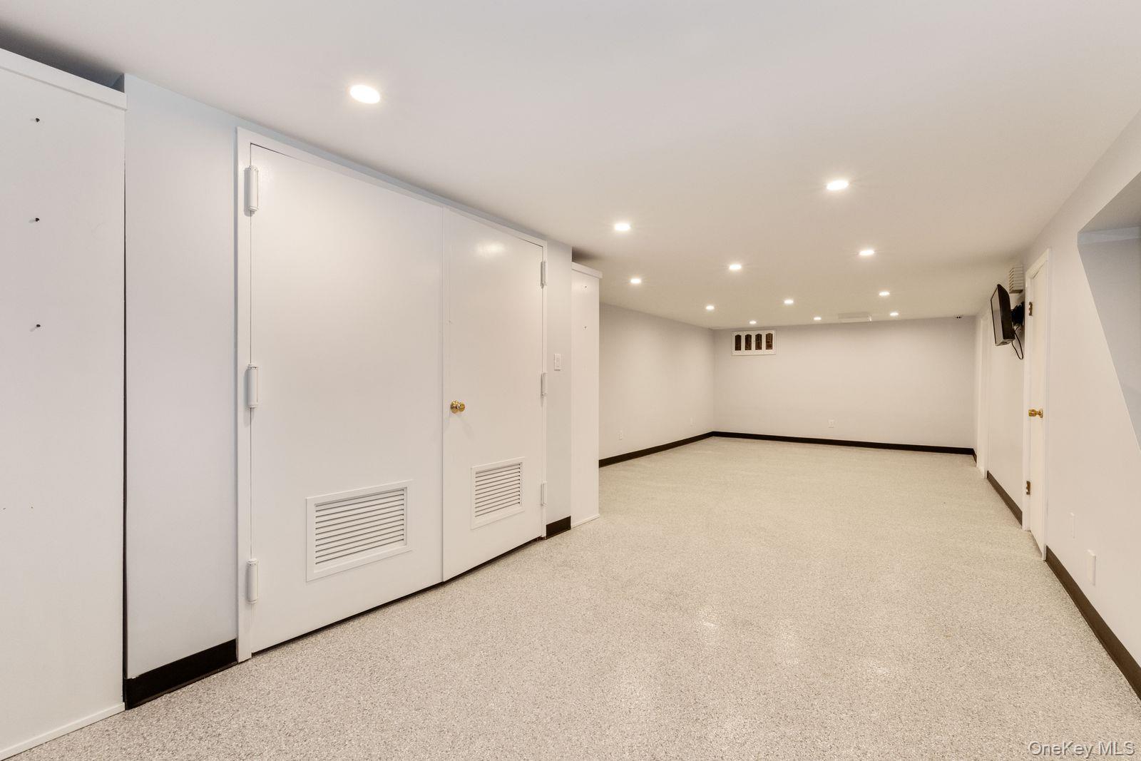49 Harborview Property Photo 15