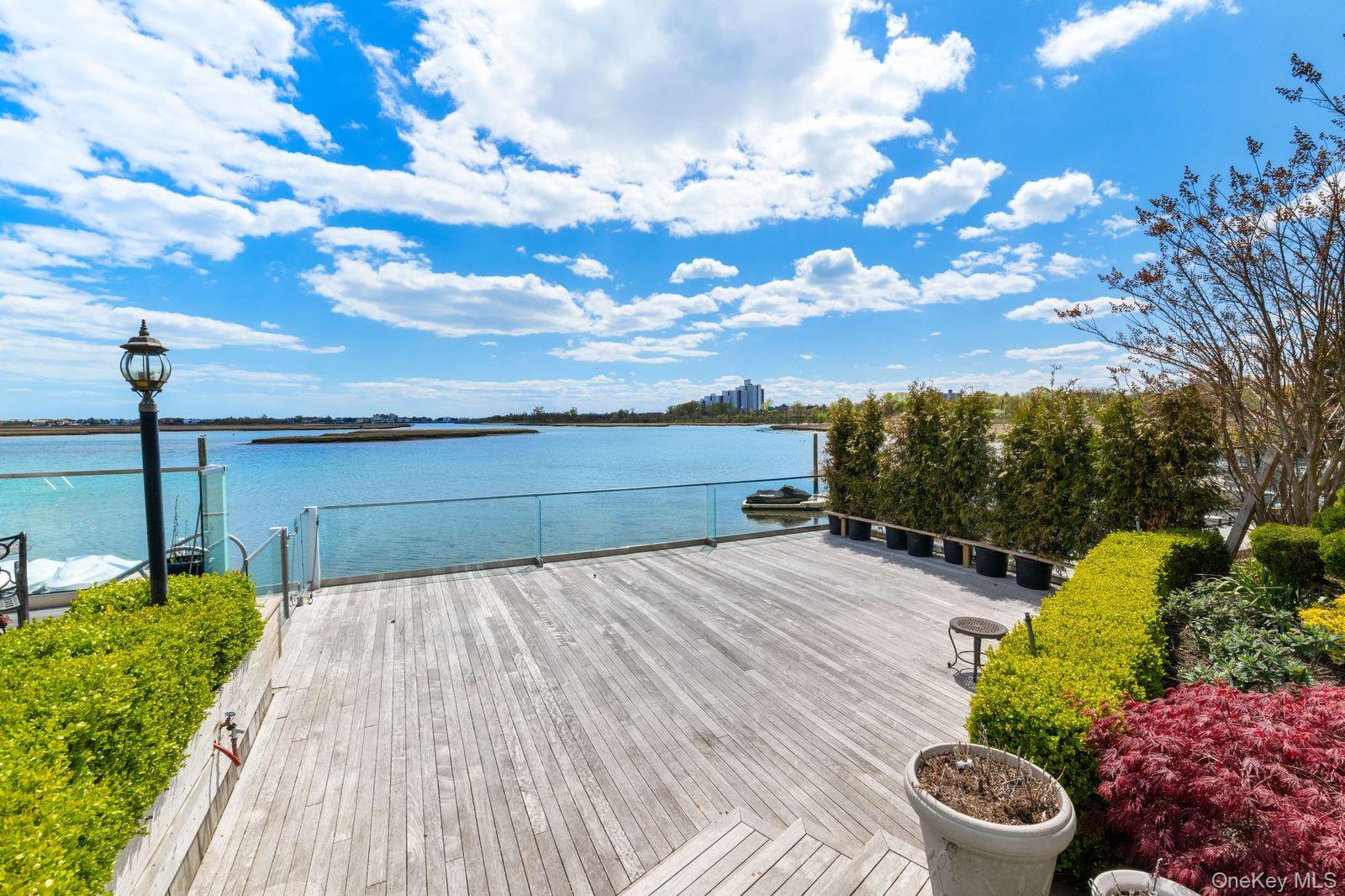 49 Harborview Property Photo 24