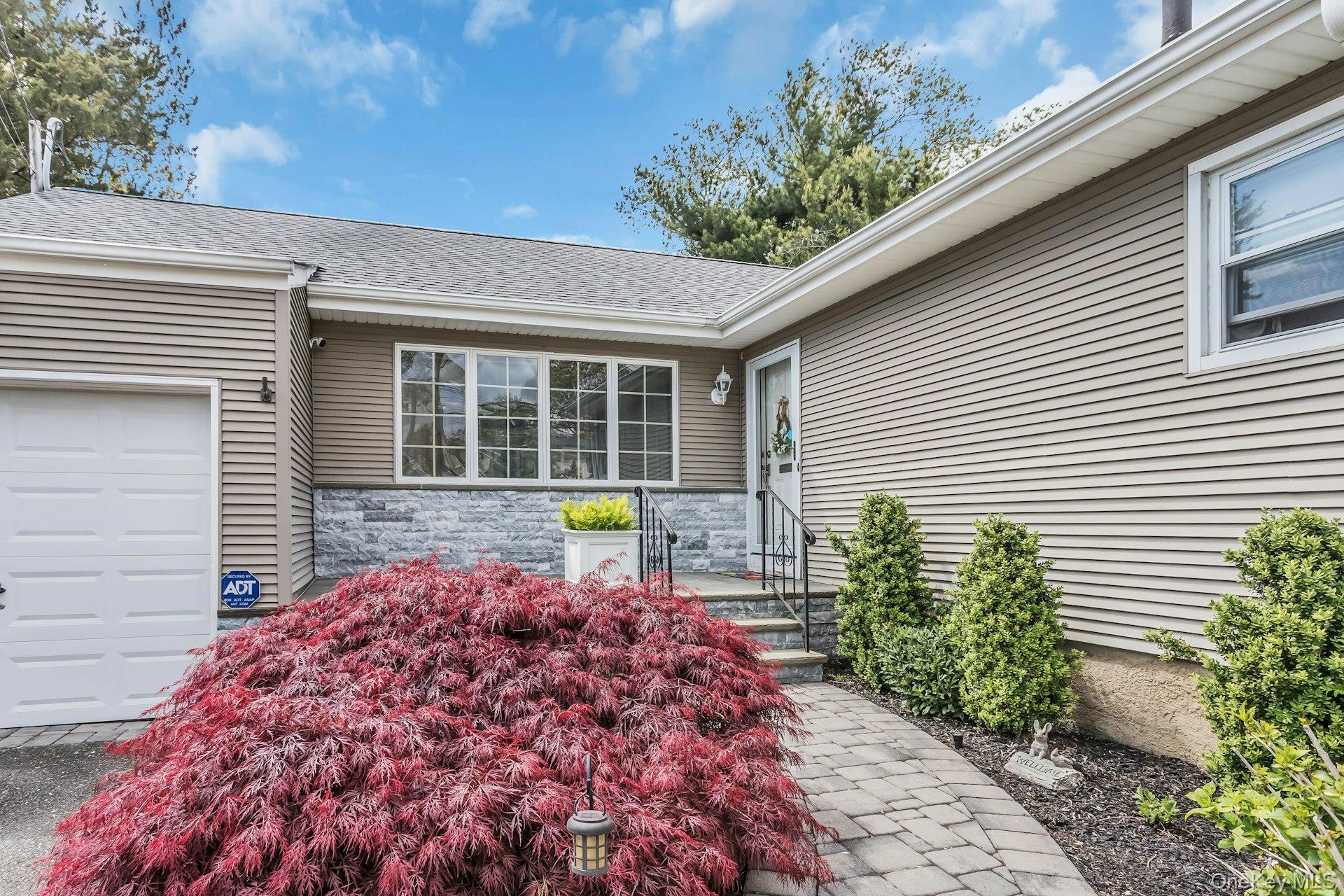 2614 Soper Avenue Property Photo 4