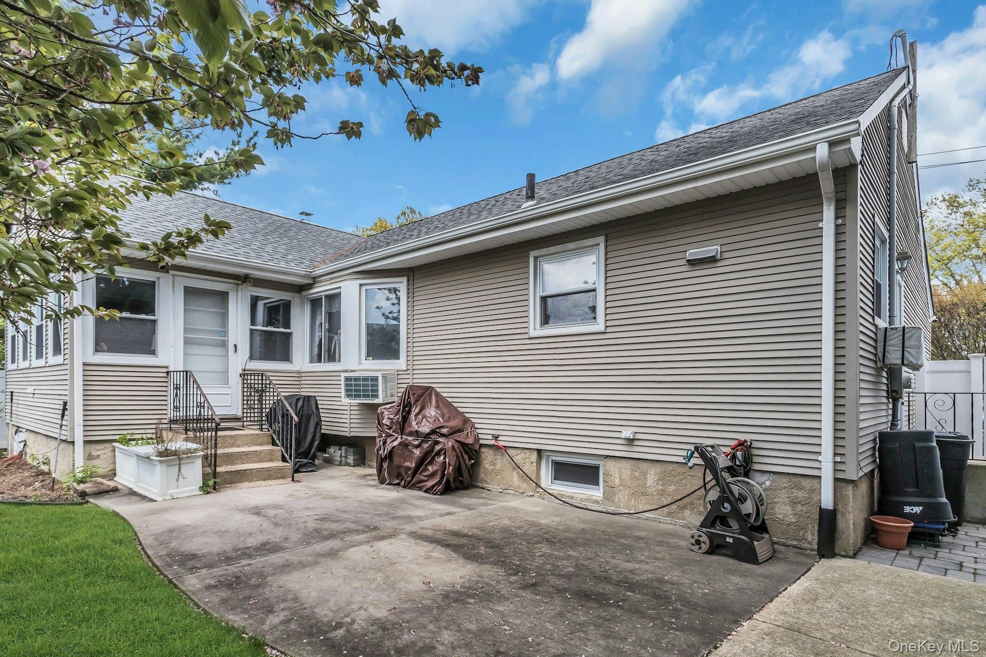 2614 Soper Avenue Property Photo 28