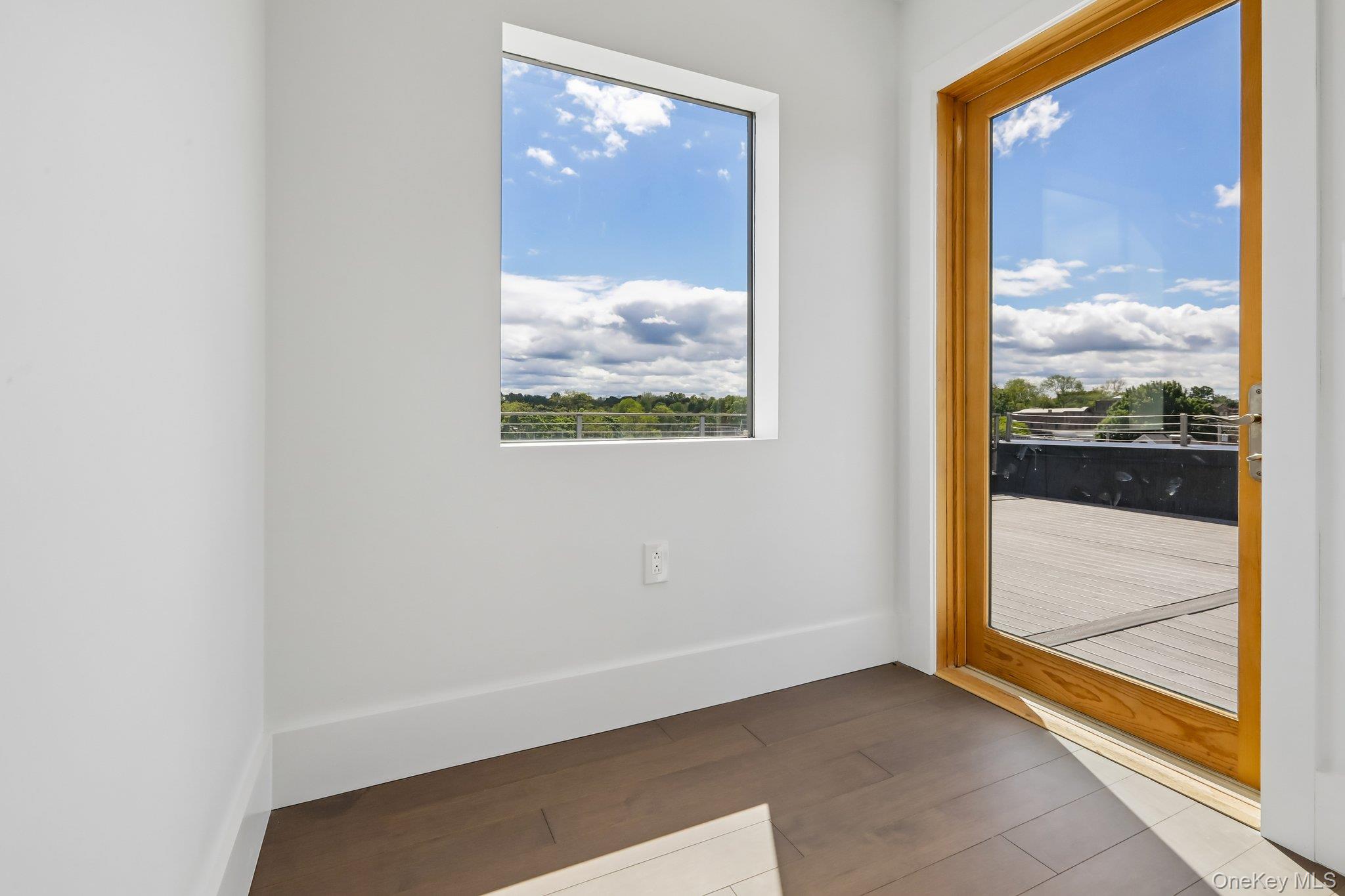 1 E Main Street 401 Property Photo 42