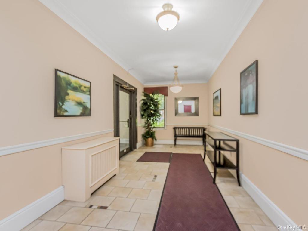 472 Gramatan Avenue O2 Property Photo 10