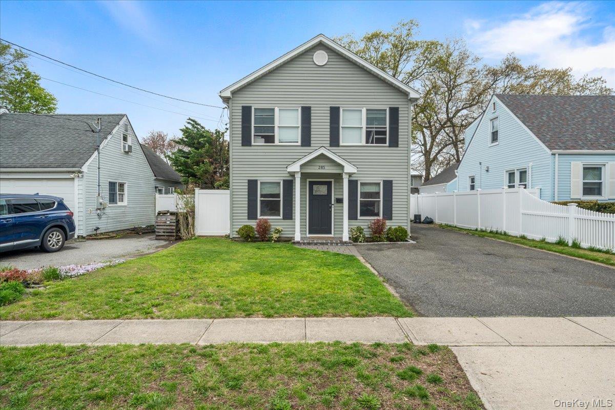 385 Grant Avenue Property Photo 1