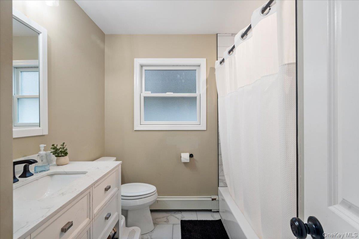 385 Grant Avenue Property Photo 8
