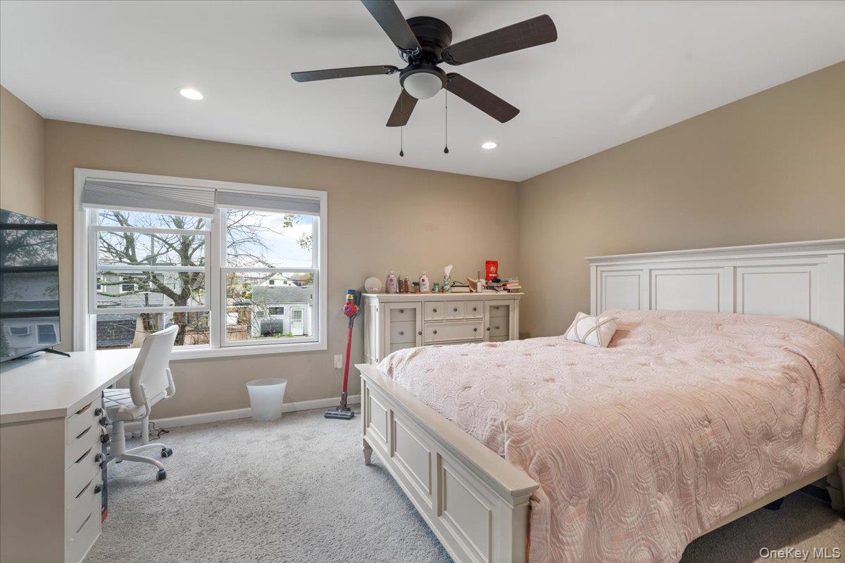 385 Grant Avenue Property Photo 14