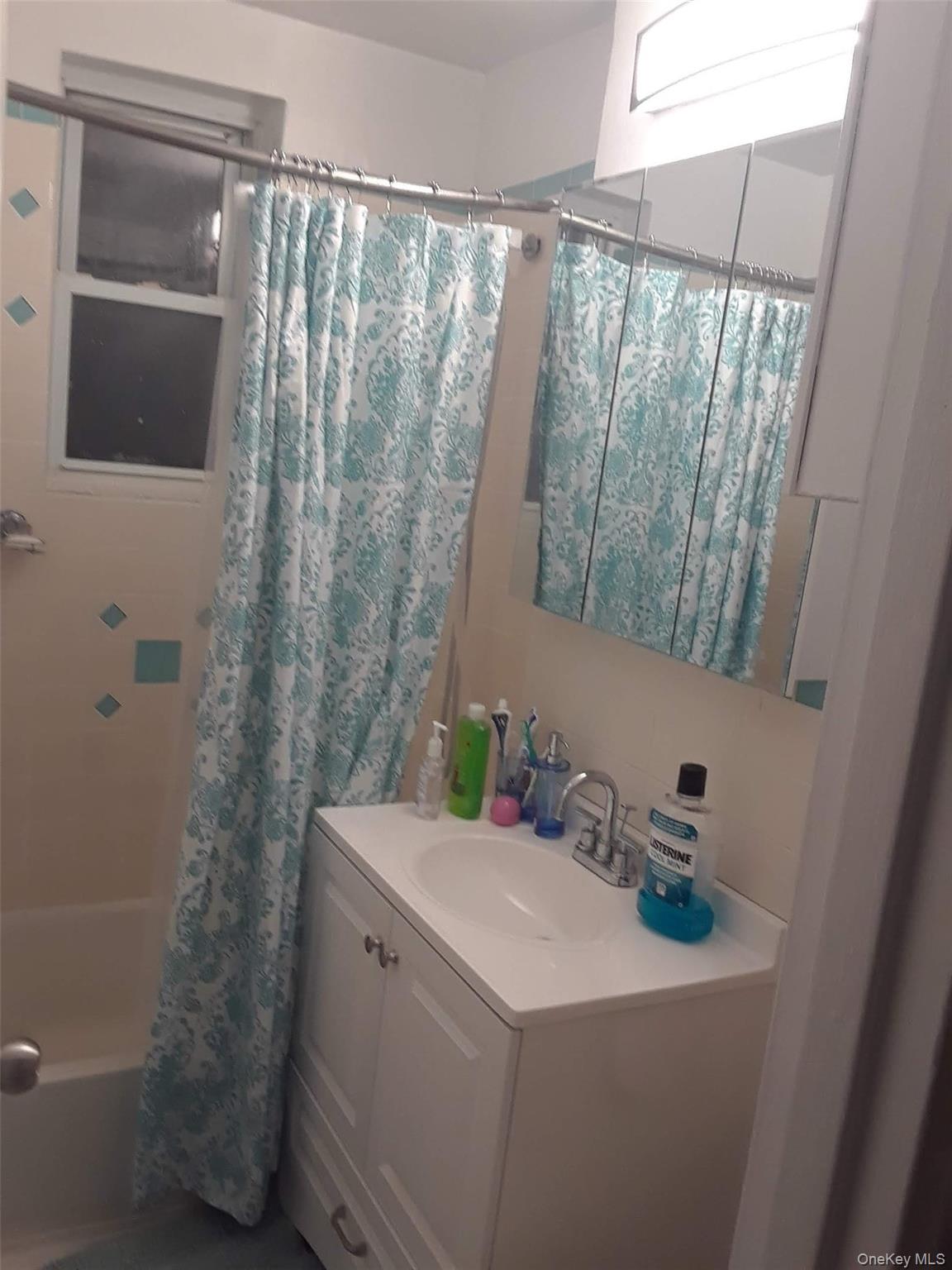 110 Brooklyn Avenue 3q Property Photo 8