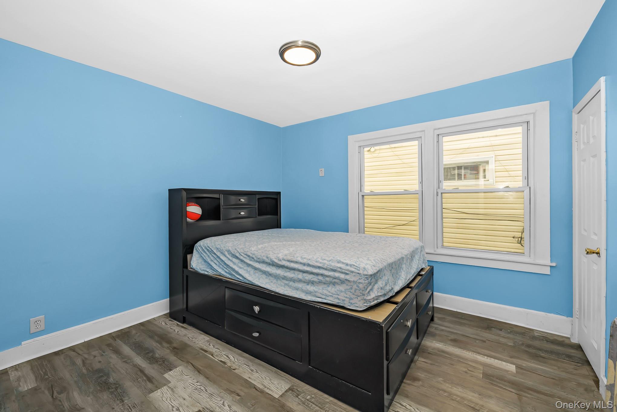 115-35 Bedell Street Property Photo 8