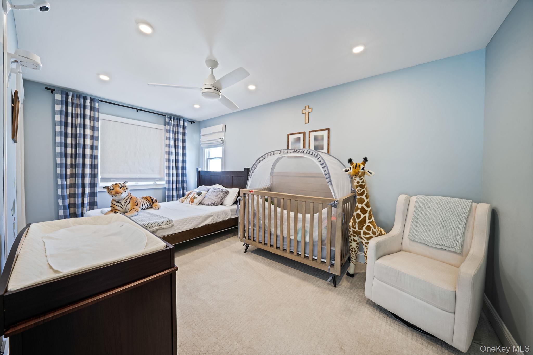 83 California Street Property Photo 17