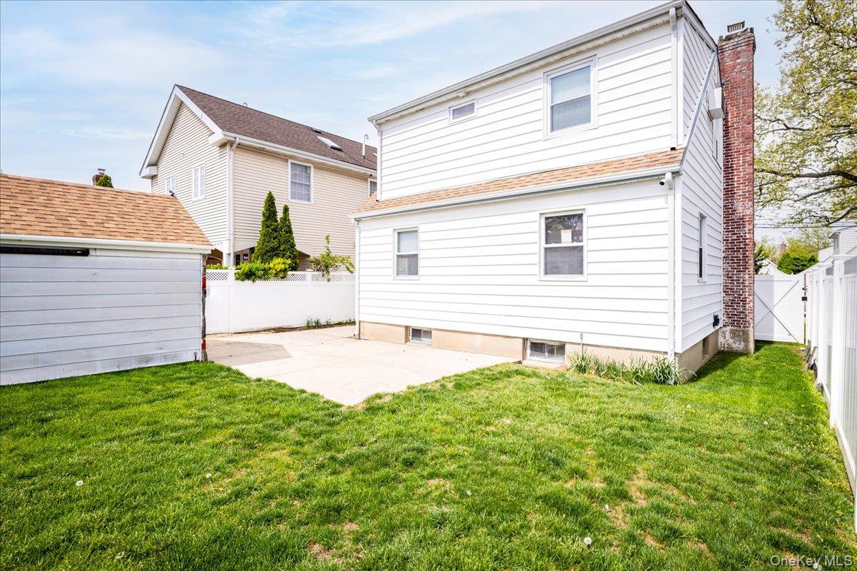 48 Hommell Street Property Photo 23