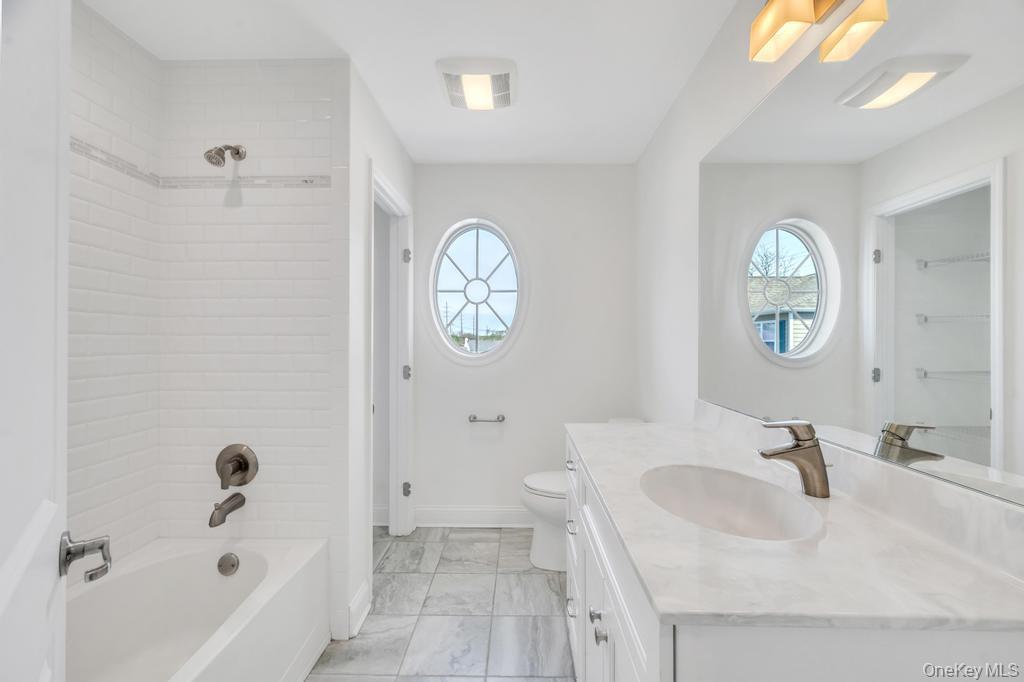 18 Hearthstone Court Property Photo 15