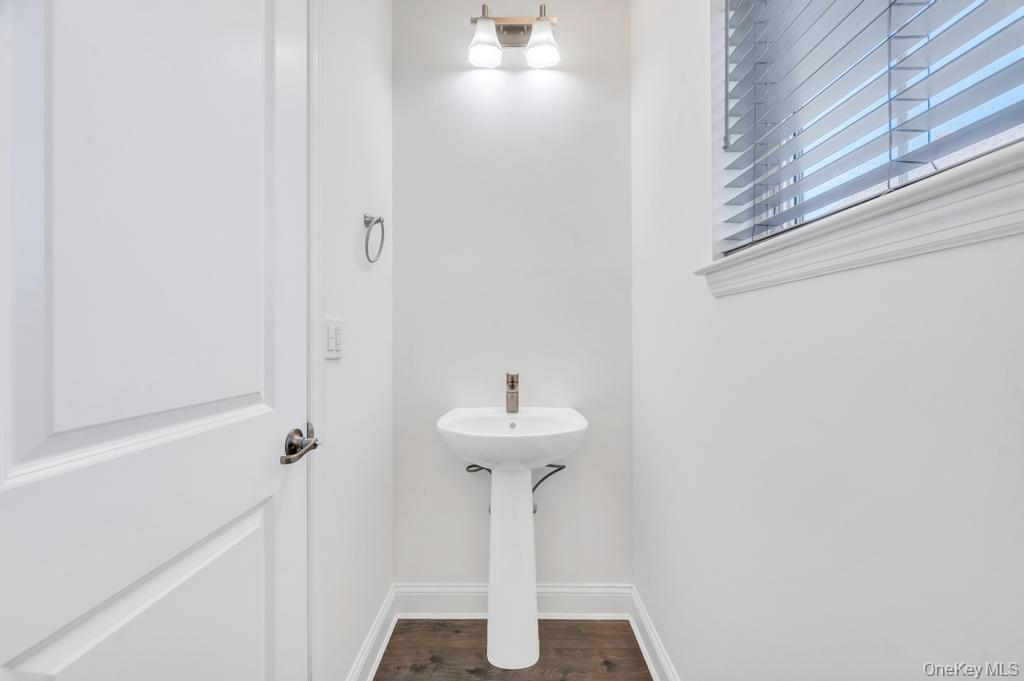 18 Hearthstone Court Property Photo 17