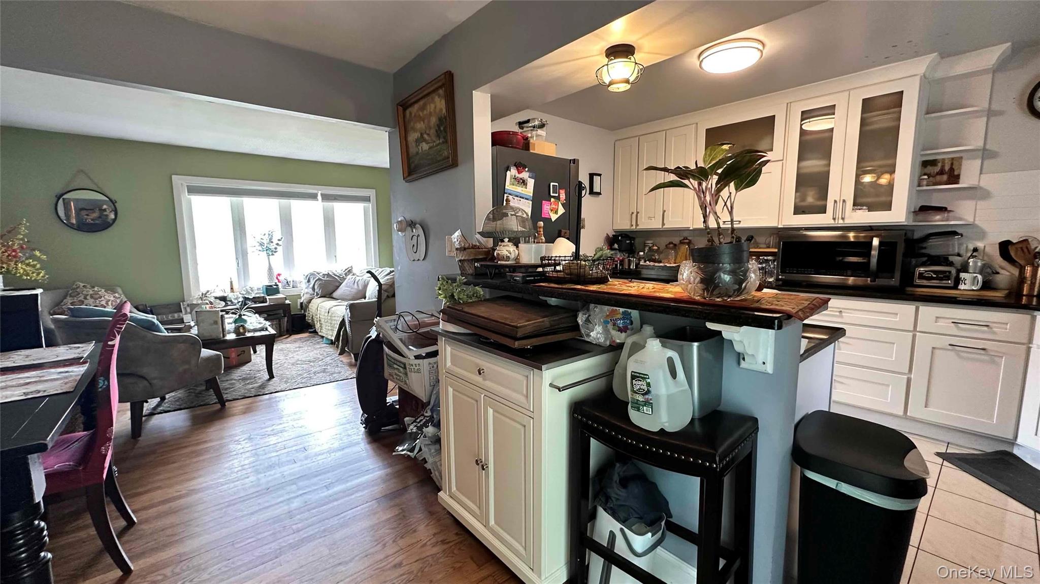 42 Kenwood Avenue Property Photo 6