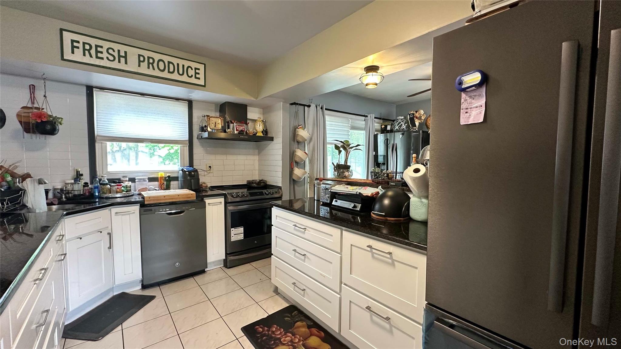 42 Kenwood Avenue Property Photo 8