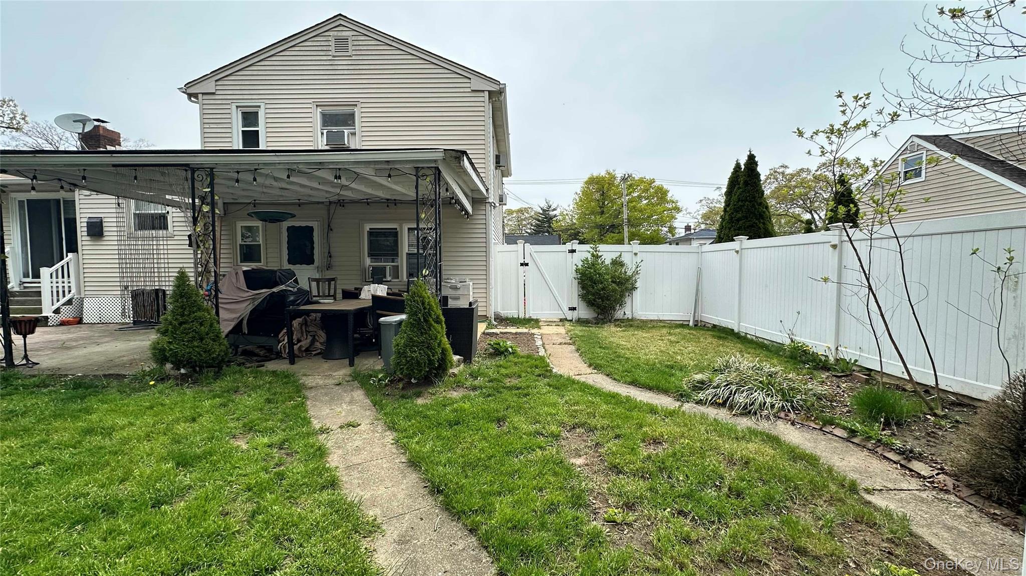42 Kenwood Avenue Property Photo 19